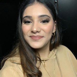 Meet your Posher, Mahrosha